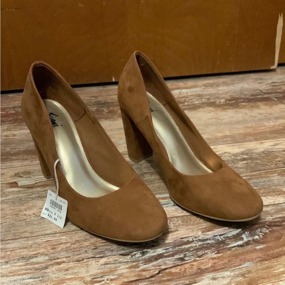 Women’s shoes
